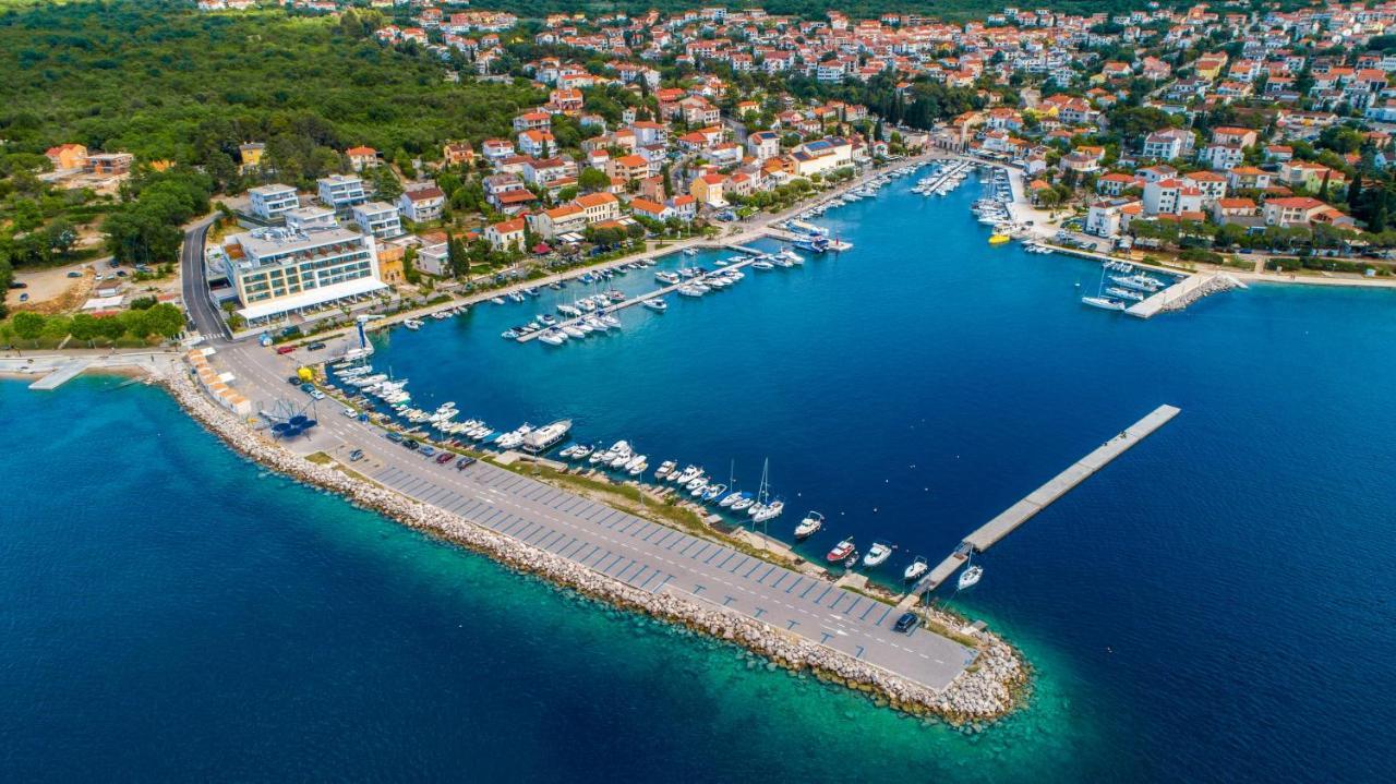 Apartments Kvarner Malinska Exterior photo