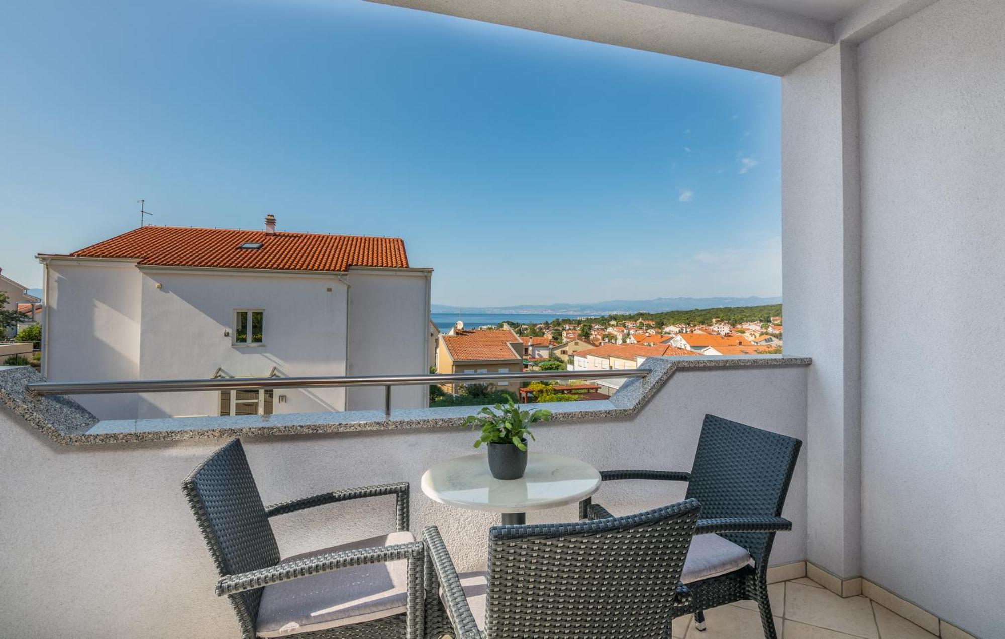 Apartments Kvarner Malinska Exterior photo